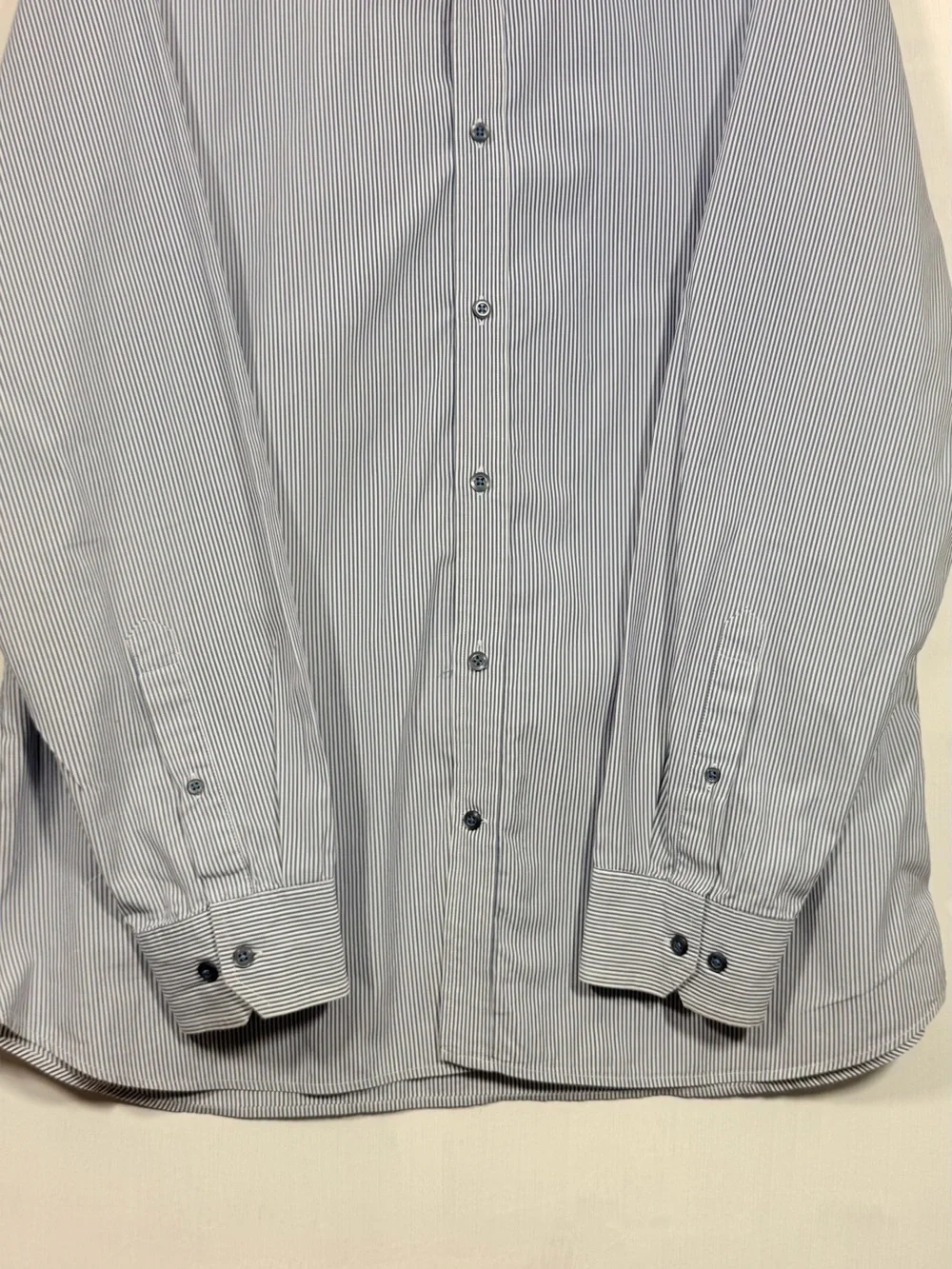 Banana Republic classic button